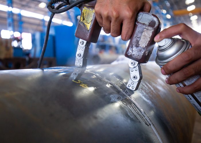 [Image: 磁粉探伤MPI检测过程]